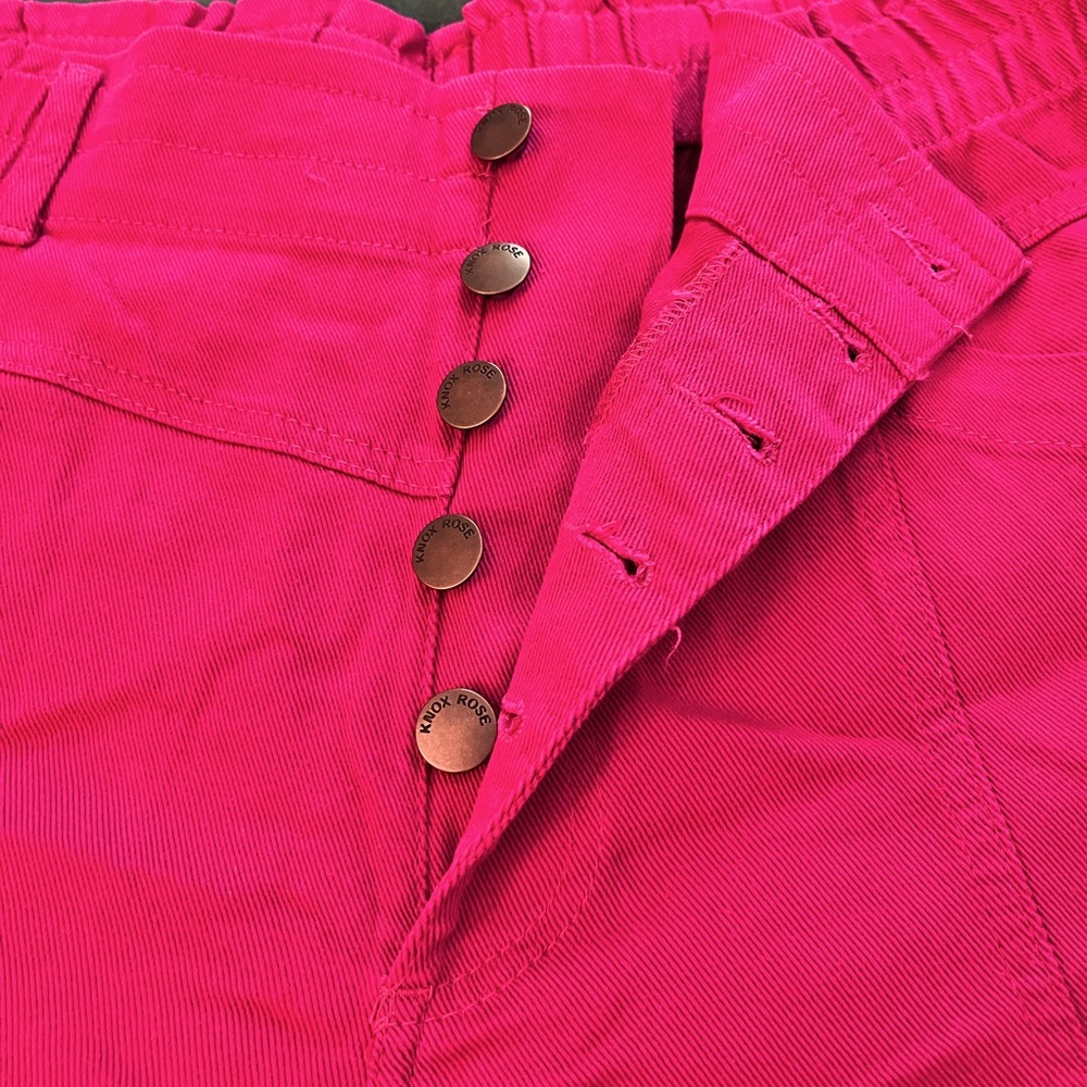 Womens L, knox rose shorts